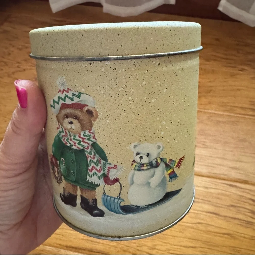 Vintage Teddy Bear Christmas Tin Cylinder Canister 4.5” Tall USA